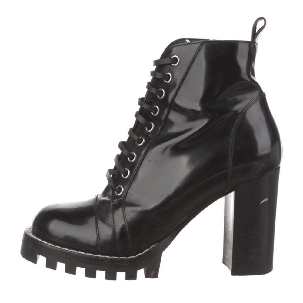 Louis Vuitton Star Trail Ankle Boots